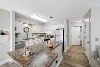 123 Waverly Dr, Cambridge, WI 53523