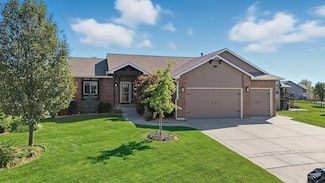 8623 W Candlewood Ct, Wichita, KS 67205