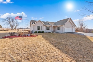 19-14 Timber Ridge Rd, Lanark, IL 61046