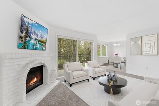 12719 NE 116th St Unit E102, Kirkland, WA 98034