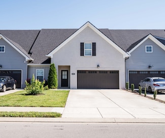 418 McChrystal Dr, Murfreesboro, TN 37129