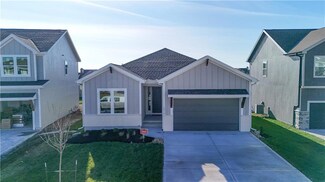 1519 SW Arbor Park Dr, Lee's Summit, MO 64082