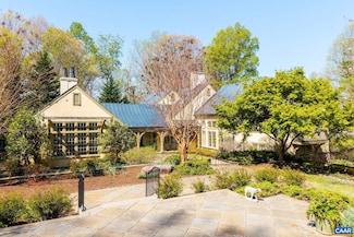 353 Bloomfield Rd, Charlottesville, VA 22903