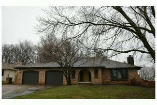2101 69th St, Windsor Heights, IA 50324