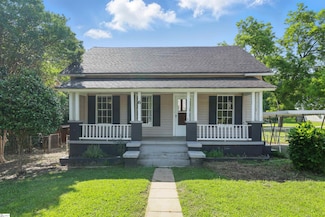 6 Duke St, Greenville, SC 29605