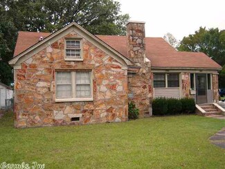 1423 Division St, North Little Rock, AR 72114