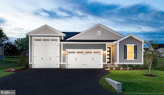 9859 Ripple Dr, Williamsport, MD 21795