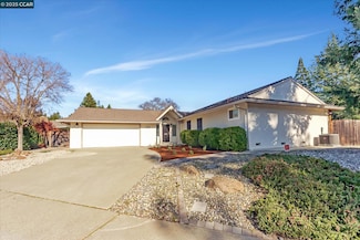 2626 Lariat Ln, Walnut Creek, CA 94596