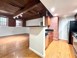 4 Bishop St Unit G17, Framingham, MA 01702