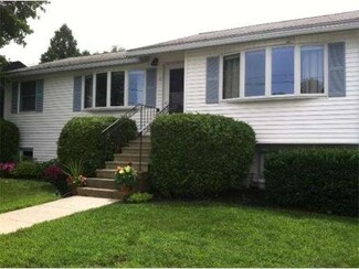 11 Witch Way, Salem, MA 01970