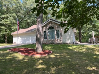 4085 Monroe Rd, Allegan, MI 49010