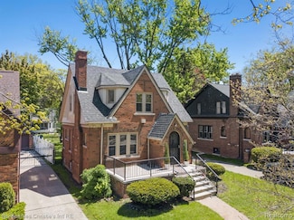 14860 Piedmont St, Detroit, MI 48223