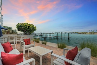 174 Golden Gate Point Unit 21, Sarasota, FL 34236