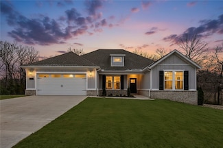 2 Ellwood Cir, Bella Vista, AR 72715