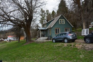 3089 Spruce St, Valley, WA 99181
