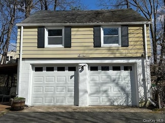 16 Brook St, Suffern, NY 10901