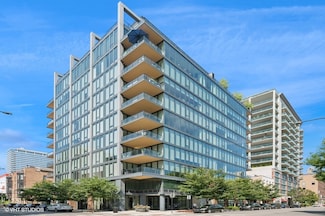 366 W Superior St Unit 1002, Chicago, IL 60654