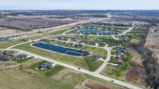 1076 Ducharme Pkwy, Taycheedah, WI 54935