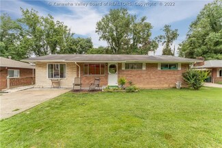 712 Ellette Dr, Charleston, WV 25311
