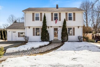 32 Elmview Cir, Dover, NH 03820