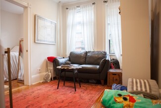 31 Irving St Unit 5, Boston, MA 02114