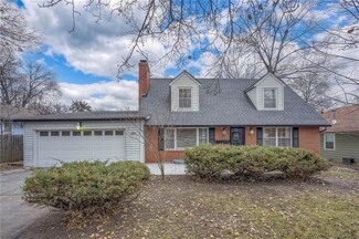 7711 Grand Ave, Kansas City, MO 64114