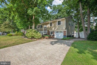 228 Wedgewood Dr, Blackwood, NJ 08012