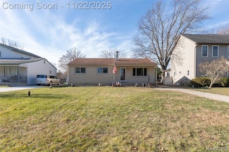 38815 Albert Blvd, Clinton Township, MI 48036