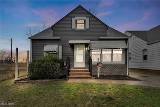 24731 Drakefield Ave, Euclid, OH 44123