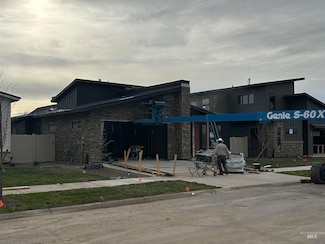 683 W Wrangler St, Meridian, ID 83646