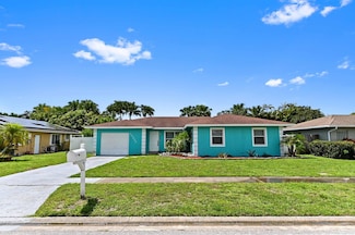 10332 Dorchester Dr, Boca Raton, FL 33428