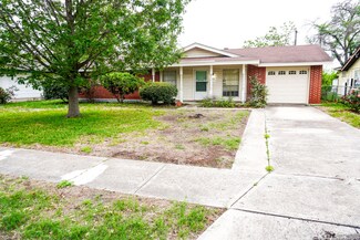 126 Meadow Trail Dr, San Antonio, TX 78227