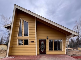 814 N Singer Ct, Wasilla, AK 99654