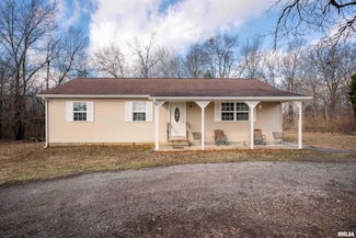 12855 Cleveland Ln, Pittsburg, IL 62974