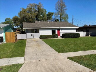 2139 Browning Ln, Terrytown, LA 70056