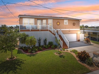 13027 Beacon Ct, Hudson, FL 34667