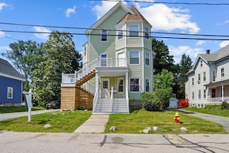 32 Cottage St, Mansfield, MA 02048