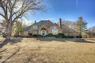 902 S Quail Run, Carthage, MO 64836