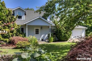 745 Alder St, Mount Angel, OR 97362