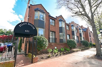421 W Bute St Unit 403, Norfolk, VA 23510