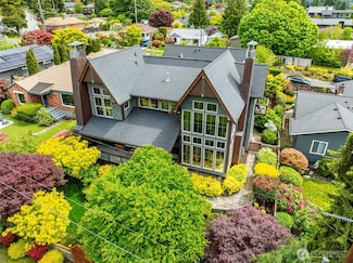 10616 Marine View Dr SW, Seattle, WA 98146