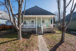 520 Quincy Ave, McCloud, CA 96057