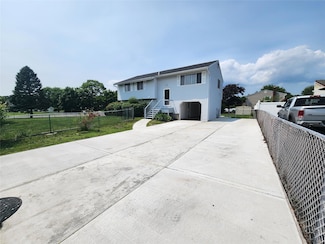 3 Curtis Ave, Bellport, NY 11713