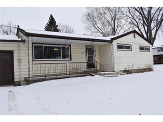101 Main St W, Morristown, MN 55052