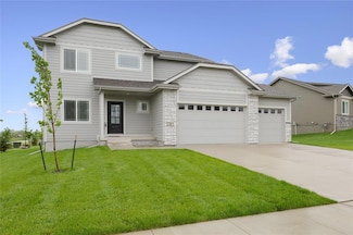 10 NW Valleyview Dr, Waukee, IA 50263