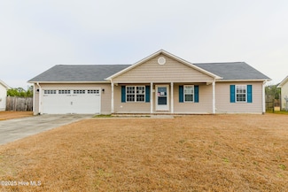 217 Wingspread Ln, Beulaville, NC 28518