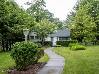 853 Laporte Ave, Eagles Mere, PA 17731
