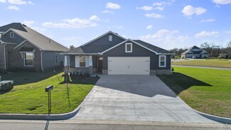 31930 E 62nd St S, Broken Arrow, OK 74014