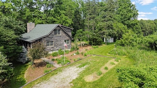 745 N 200 E, Valparaiso, IN 46383