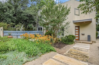 2822 Wooldridge Dr Unit b, Austin, TX 78703